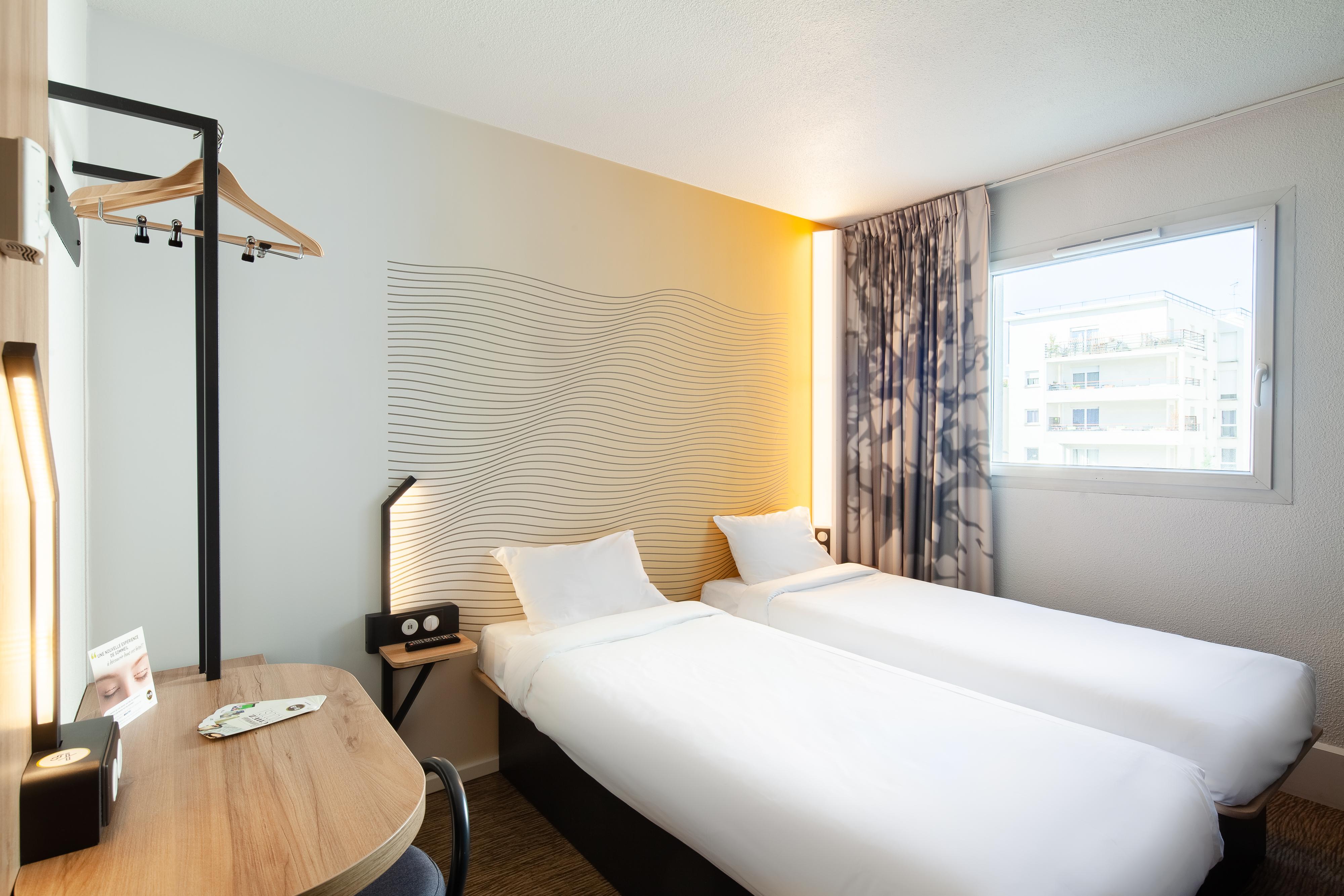 B&B Hotel Paris Saint-Denis Pleyel Exterior photo