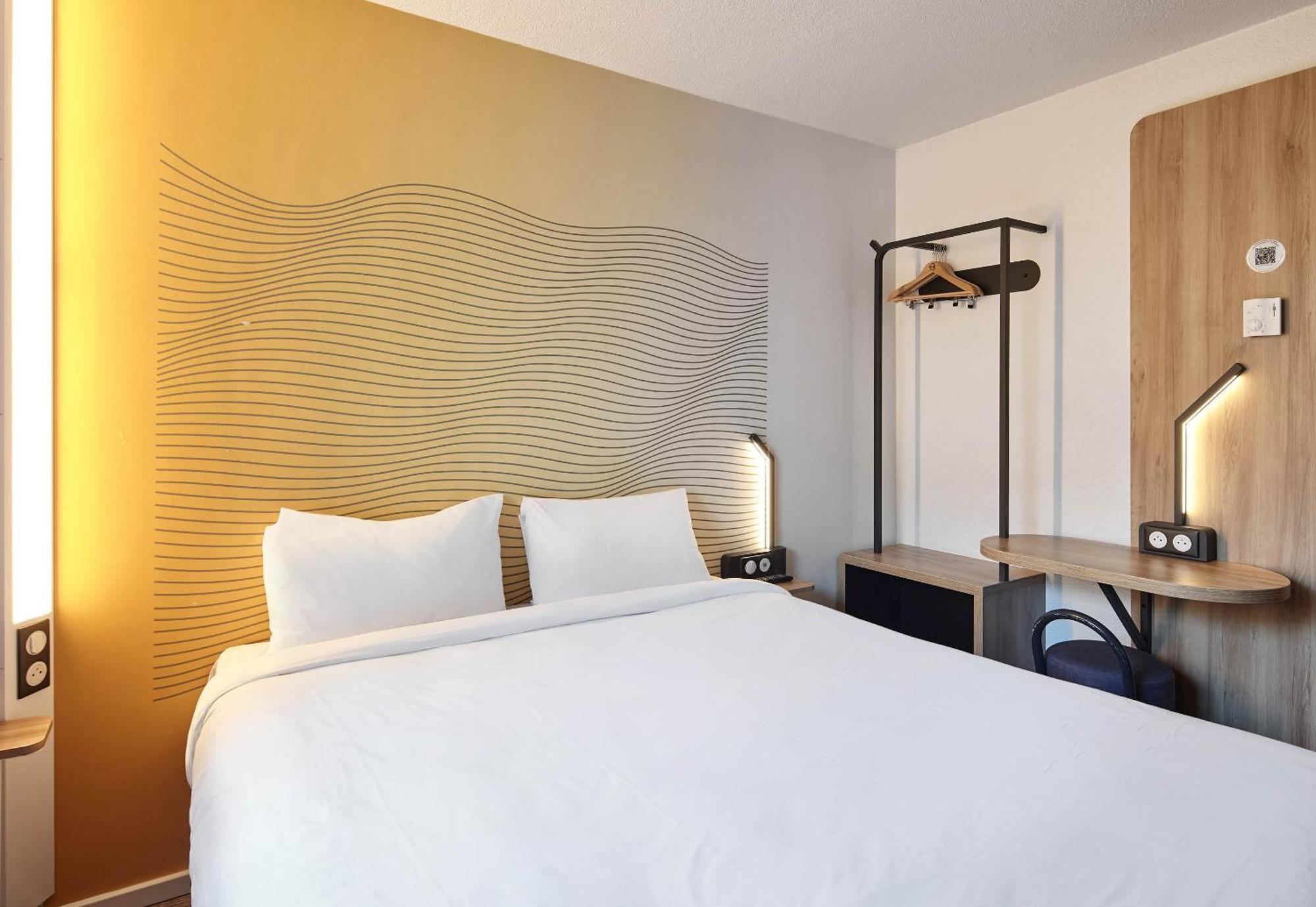 B&B Hotel Paris Saint-Denis Pleyel Exterior photo
