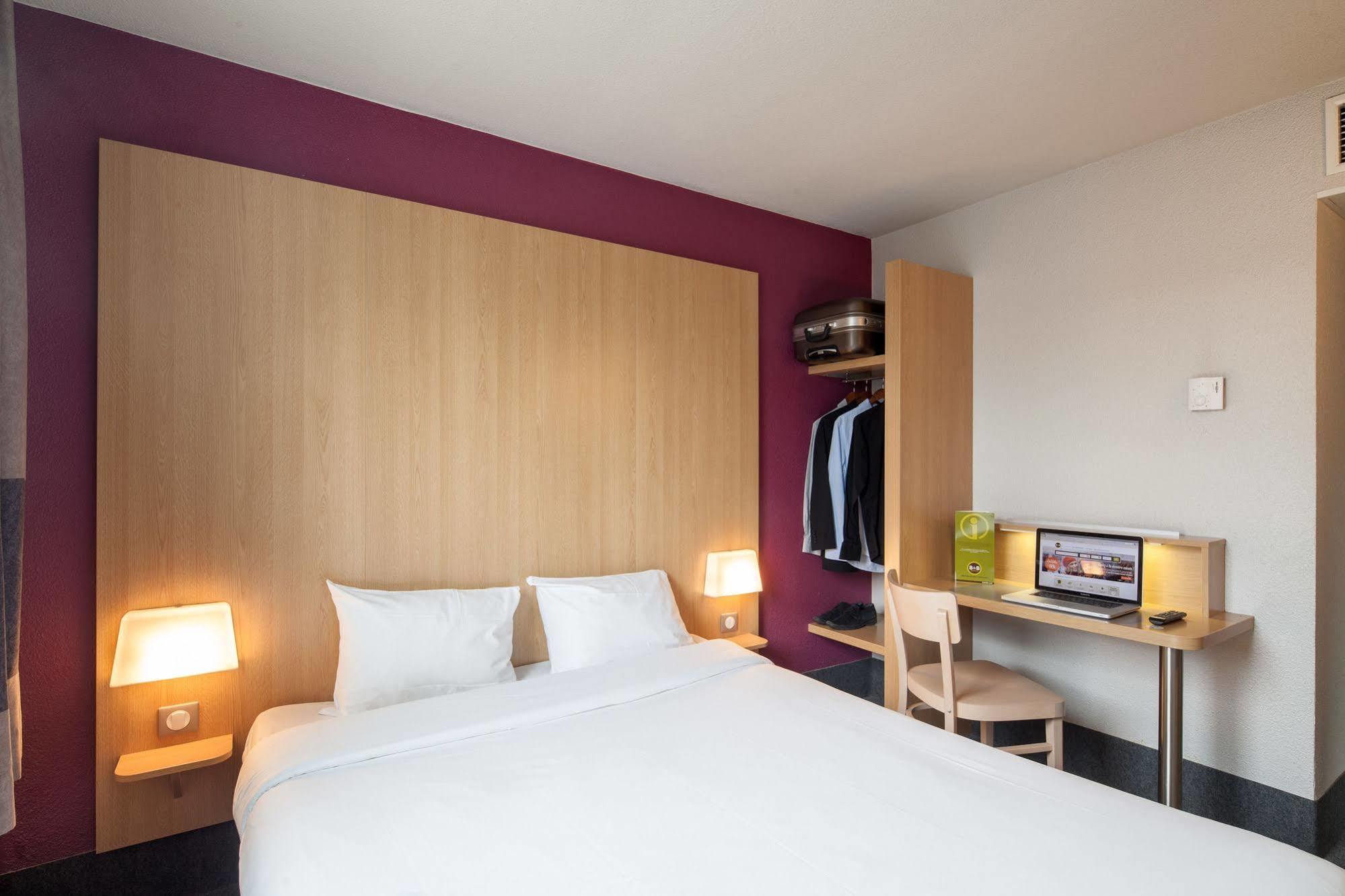 B&B Hotel Paris Saint-Denis Pleyel Exterior photo