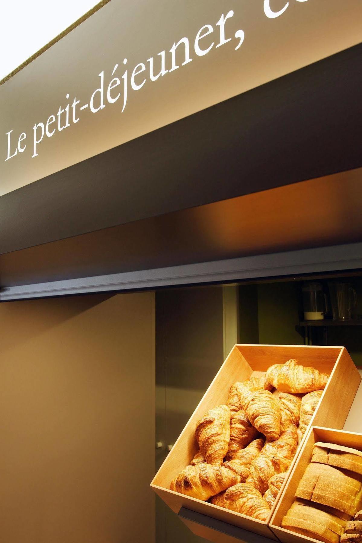 B&B Hotel Paris Saint-Denis Pleyel Exterior photo