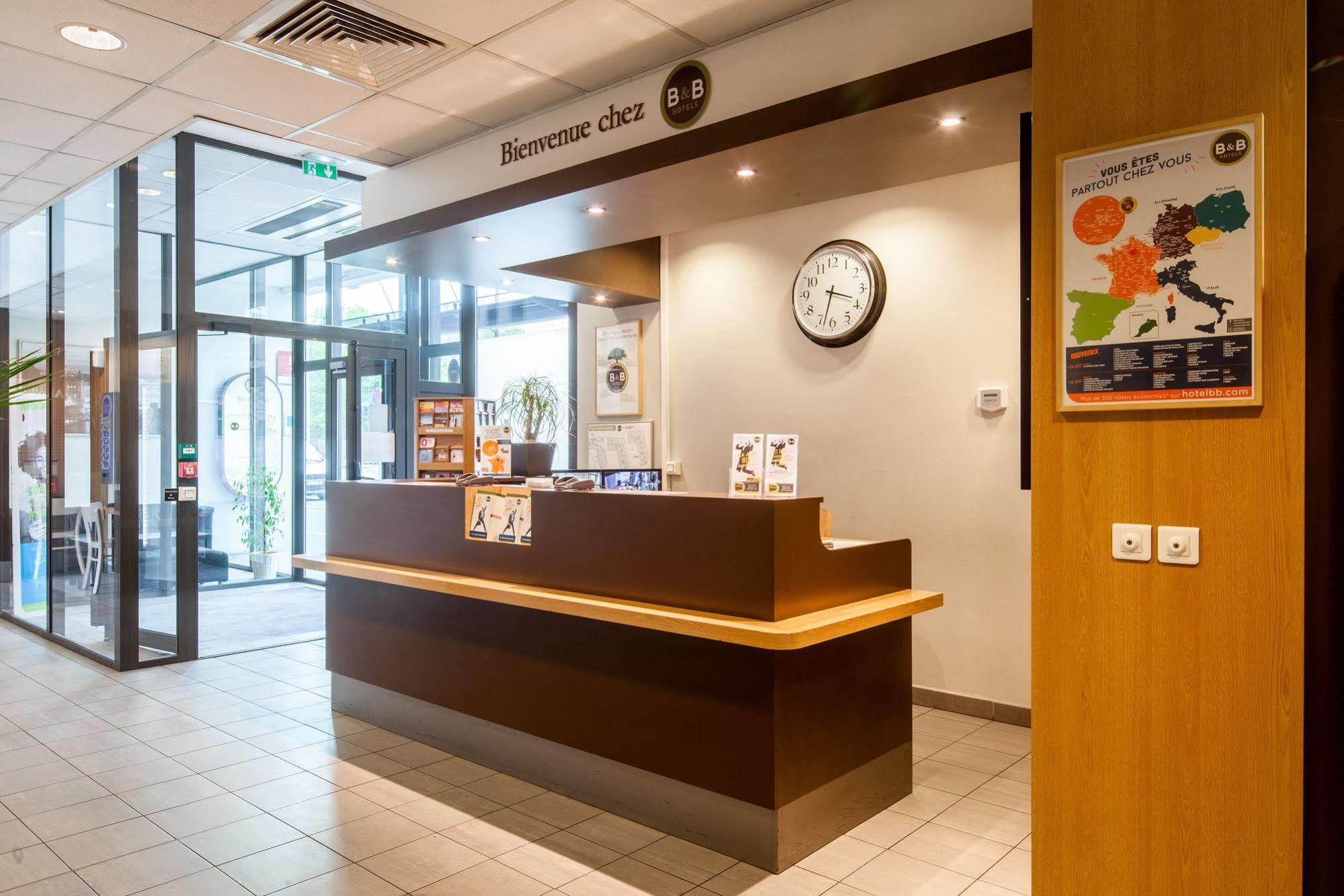 B&B Hotel Paris Saint-Denis Pleyel Exterior photo